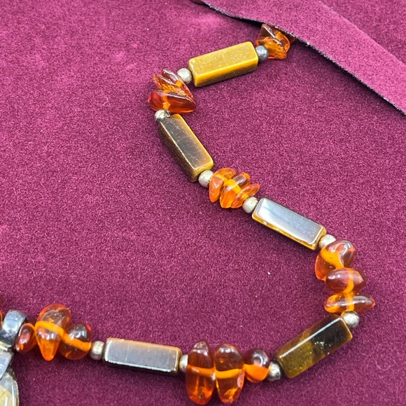 Vintage Adjustable Tiger's Eye Necklace with Sterling Silver Chain - Picture 3 of 16